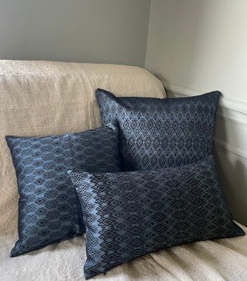 Housse de coussin Kachin bleu nuit