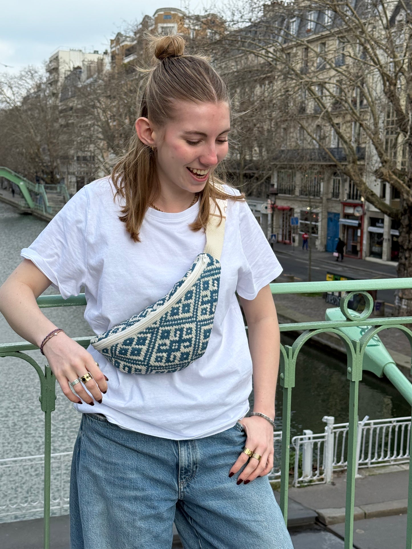 Dokmai Blaue Gürteltasche