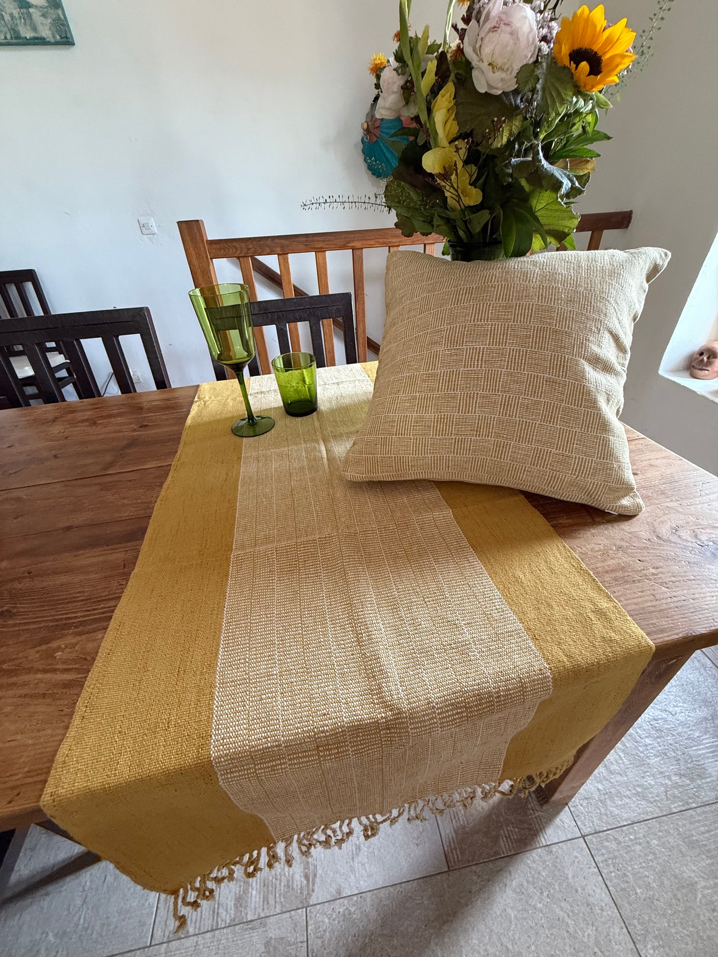 Katu mustard table runner