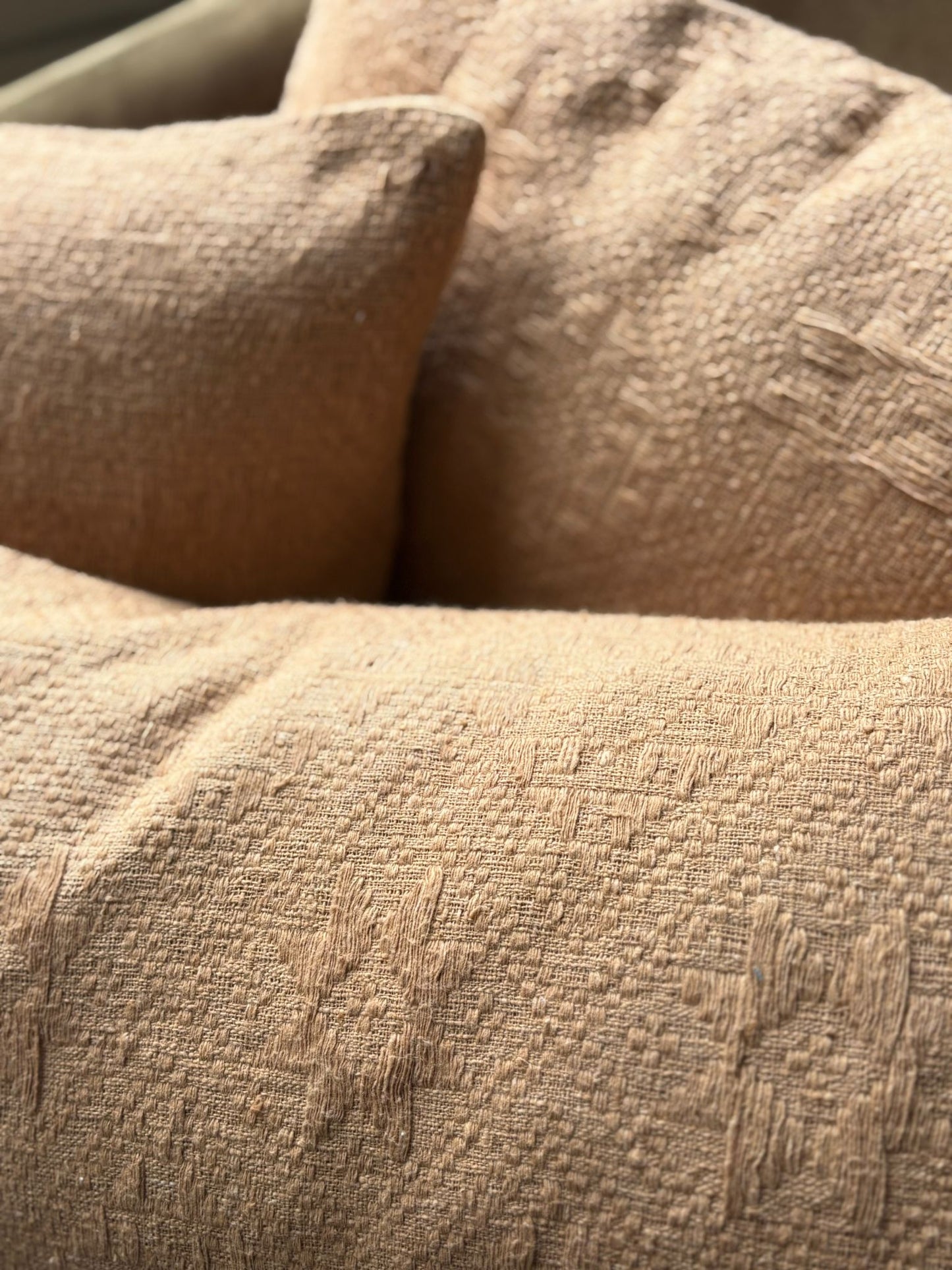 Housse de coussin Dokmai camel