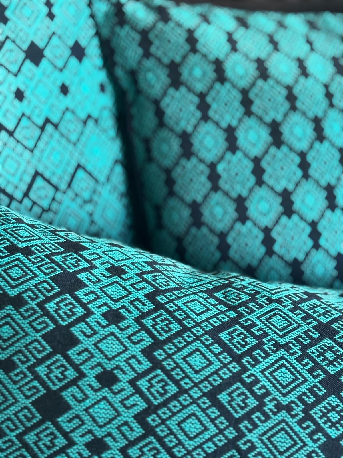 Housse de coussin Kachin bleu et turquoise