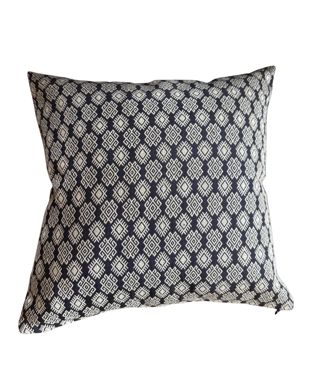 Housse de coussin Kachin bleu marine et beige (RIDA)
