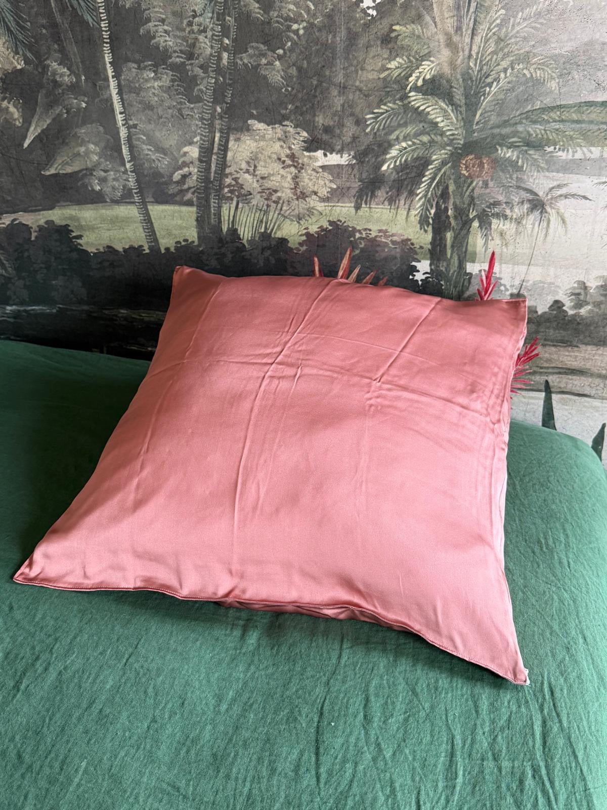 100% silk pillowcase