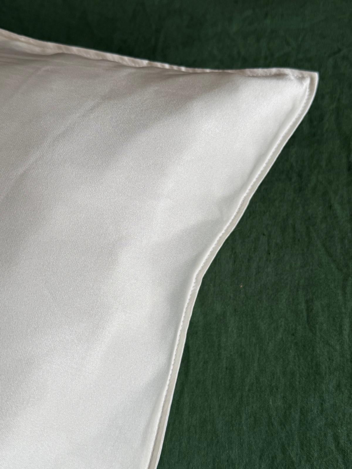 100% silk pillowcase